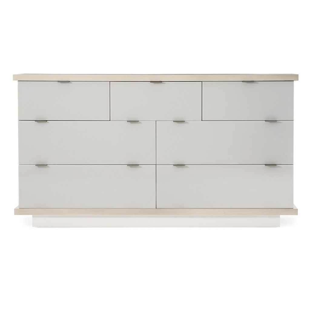 M123-420-011_3_Expressions Dresser